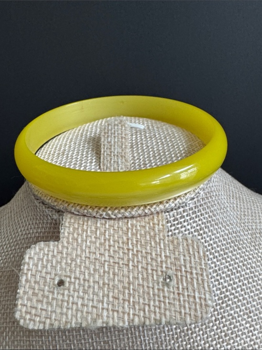 VTG 1950s Yellow Moonglow Lucite Bangle Mid Century Modern Thermoset Acrylic